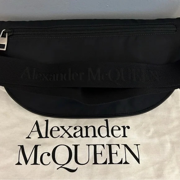 ALEXANDER McQUEEN Skull Print Nylon Harness Belt Bag - Picture 6 of 8